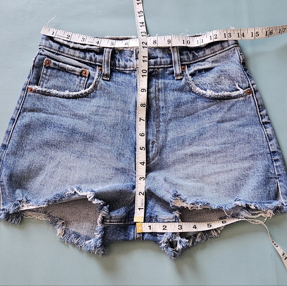 Abercrombie High Rise The Cutoff 3" Short - Picture 4 of 6